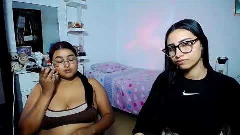 aisha_stacey0410 online show from February 10, 2026, 3:16 pm