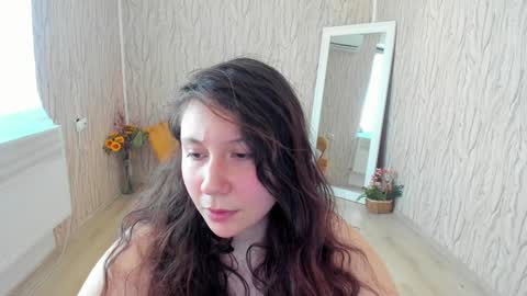 Snapshot of aisharouhi chatting on January 8, 2025, 8:27 am Aisha online show from January 8, 2025, 8:27 am