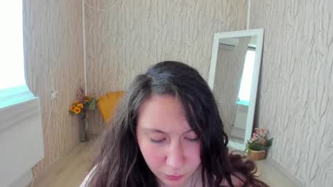 Snapshot of aisharouhi chatting on January 14, 2025, 10:59 am Aisha online show from January 14, 2025, 10:59 am