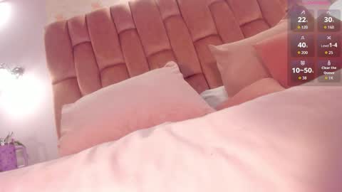 aisha  online show from February 23, 2026, 8:39 pm