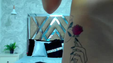 Snapshot of aitana_baker_ chatting on December 5, 2024, 10:12 am little aitana  online show from December 5, 2024, 10:12 am