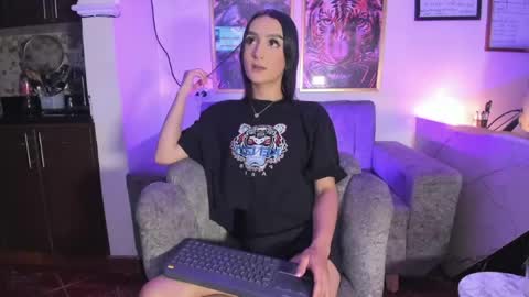 Aitana Fox online show from August 3, 2026, 1:26 am