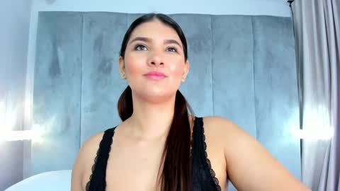 Snapshot of aitanajones1_ chatting on April 30, 2026, 10:54 am Aitana online show from April 30, 2026, 10:54 am