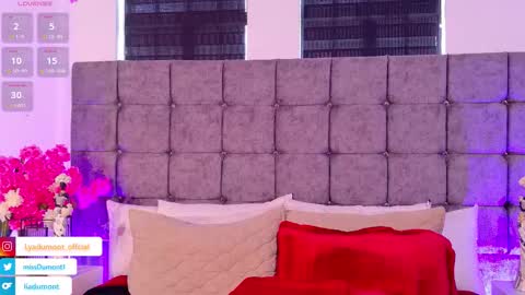 Snapshot of aivadumont chatting on February 4, 2026, 5:41 pm Queen Dumont online show from February 4, 2026, 5:41 pm