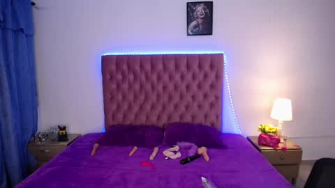 AIXA  online show from January 21, 2025, 11:45 pm