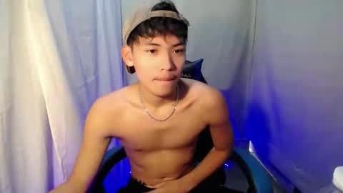 Snapshot of aj_daksxx chatting on January 7, 2026, 6:05 am aj_daksxx online show from January 7, 2026, 6:05 am