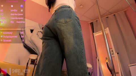 akaheby online show from January 7, 2025, 2:41 pm