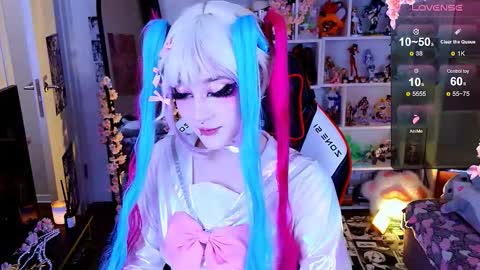 Aki online show from March 28, 2026, 10:42 pm