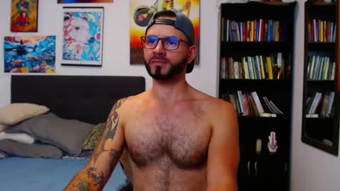 akiles online show from December 9, 2024, 11:03 pm