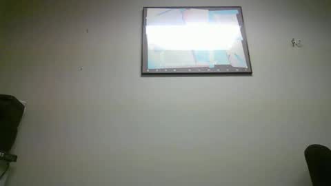 akizzy021 online show from May 21, 2026, 11:23 pm