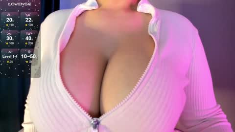 Akura is here 3 online show from October 13, 2025, 5:40 am