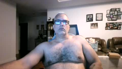 Snapshot of aladdin31673 chatting on July 22, 2026, 3:31 am aladdin31673 online show from July 22, 2026, 3:31 am