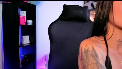 Alaia online show from May 17, 2026, 1:47 am