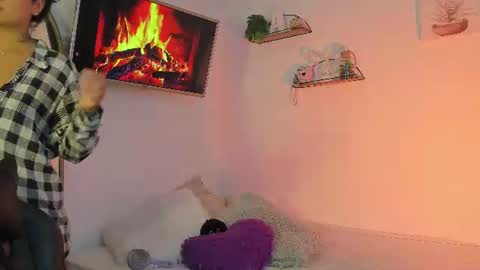 Snapshot of alaiarogerss chatting on June 27, 2026, 11:04 am online show from June 27, 2026, 11:04 am