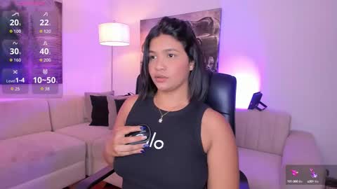 Snapshot of alaiia7 chatting on October 14, 2025, 7:36 pm Alaia online show from October 14, 2025, 7:36 pm