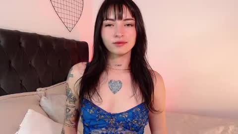 Snapshot of alailayong chatting on January 15, 2025, 6:29 pm alailayong online show from January 15, 2025, 6:29 pm