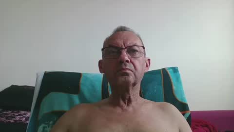 Snapshot of alain5159 chatting on July 5, 2026, 4:03 pm alain5159 online show from July 5, 2026, 4:03 pm
