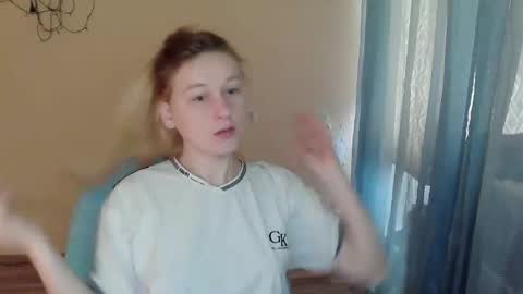 Snapshot of alalaska_ana chatting on May 30, 2026, 5:59 am Anna online show from May 30, 2026, 5:59 am