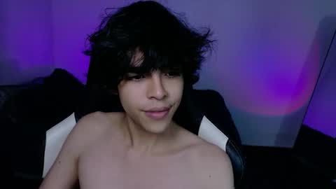 Snapshot of alan18n chatting on May 19, 2026, 1:56 am alan18n online show from May 19, 2026, 1:56 am
