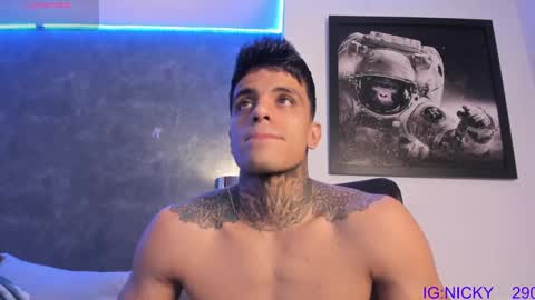 alan_morrys online show from February 25, 2025, 3:20 am