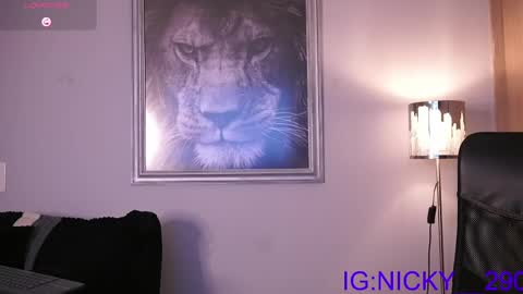 alan_morrys online show from April 8, 2026, 12:32 am