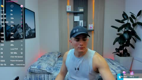 Alan  Kevin can we reach 100 thumbs up please guys  online show from April 10, 2026, 7:07 pm