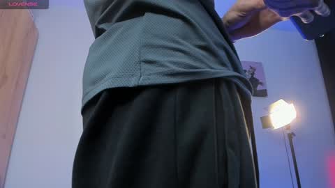 Alan online show from December 9, 2024, 1:45 pm