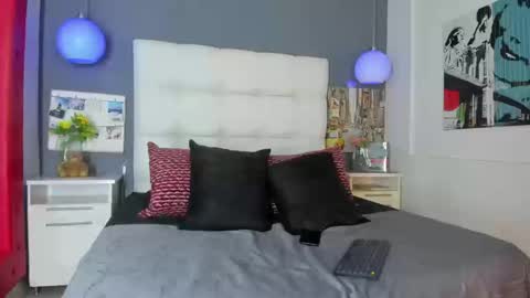 Snapshot of alan_santhos chatting on September 12, 2025, 4:56 am ---Alan--- online show from September 12, 2025, 4:56 am