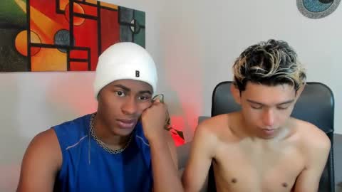 Snapshot of alan_scot chatting on March 9, 2025, 7:48 pm Alan and Criss - WE JUST FRIENDS WITH BENEFITS BOTH VERS online show from March 9, 2025, 7:48 pm