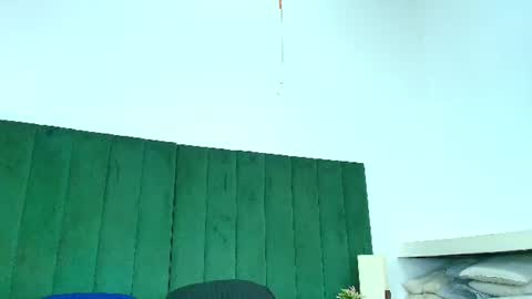 ALANA PETITE online show from June 27, 2026, 12:59 am