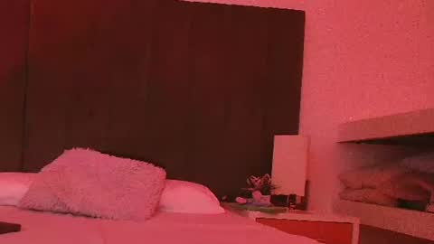 ALANA PETITE online show from July 4, 2026, 12:55 pm