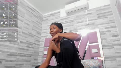 Snapshot of alana_roos chatting on January 5, 2025, 6:35 pm Alana online show from January 5, 2025, 6:35 pm