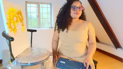 Snapshot of alanaa_gomezz chatting on June 15, 2026, 7:16 pm Alana Gmez online show from June 15, 2026, 7:16 pm