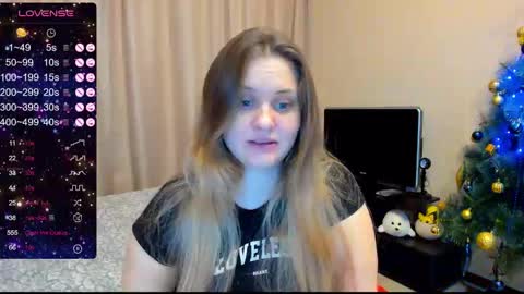 Julia online show from December 25, 2024, 5:26 pm