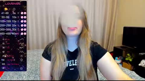 Julia online show from December 28, 2024, 7:55 am