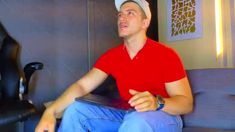 Snapshot of alanferrer chatting on July 1, 2026, 10:17 am Alan Ferrer online show from July 1, 2026, 10:17 am