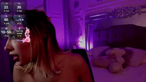 Snapshot of alannamilan chatting on June 23, 2026, 8:40 pm alannamilan online show from June 23, 2026, 8:40 pm