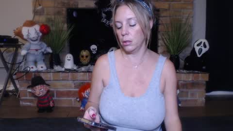 Alanna Rack online show from October 6, 2025, 12:13 pm