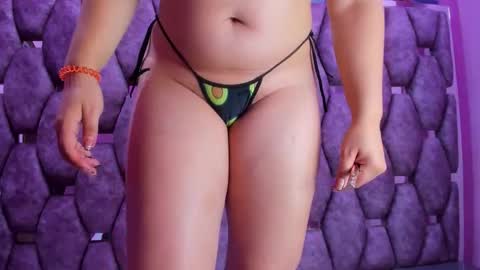 AlaSmith  online show from October 18, 2025, 2:58 am