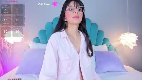 Alassia Hocthner online show from November 24, 2025, 11:43 am