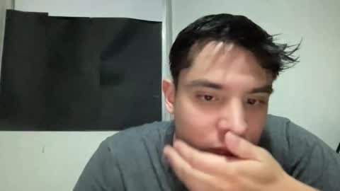 Snapshot of alber753713 chatting on June 11, 2026, 2:22 am alber753713 online show from June 11, 2026, 2:22 am