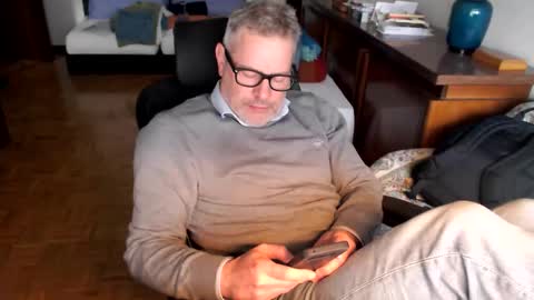 albixfun online show from October 23, 2025, 2:27 pm