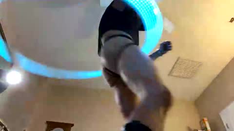 Alcanlicku2 online show from February 20, 2026, 9:04 pm