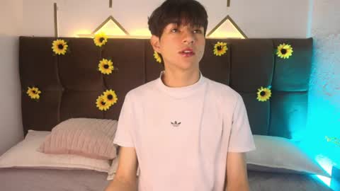 ale_aurarashi online show from April 14, 2026, 11:16 am