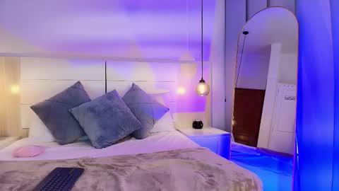 Alehia Cute online show from November 6, 2025, 1:17 am