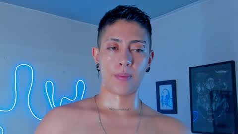 Alejandra online show from September 10, 2025, 5:24 pm