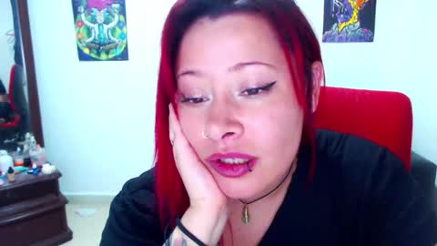 Snapshot of aleja2530 chatting on October 23, 2025, 10:08 pm aleja online show from October 23, 2025, 10:08 pm