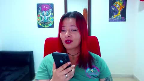 Snapshot of aleja2530 chatting on November 21, 2025, 8:18 pm aleja online show from November 21, 2025, 8:18 pm