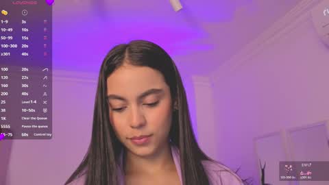 Snapshot of alejaa___ chatting on June 3, 2026, 11:35 am Alejandra online show from June 3, 2026, 11:35 am