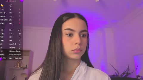 Snapshot of alejaa___ chatting on July 20, 2026, 11:01 am Alejandra online show from July 20, 2026, 11:01 am